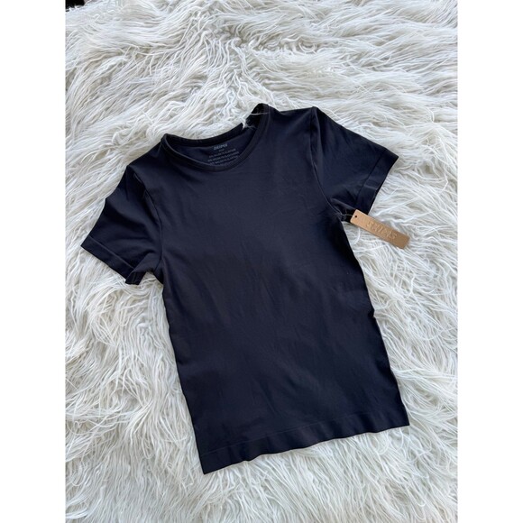 Skims Soft Smoothing Seamless T-Shirt Eclipse Size Small - Picture 3 of 7
